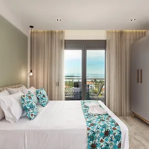 Thea Luxury Vourvourou