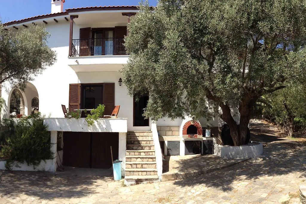 Villavie Vourvourou Villa